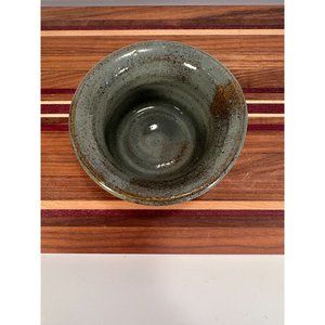 VTG Small Handmade ceramic bowl